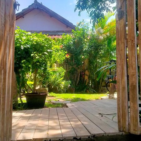 Little Elephant Cottage Quần đảo Gili Ngoại thất bức ảnh