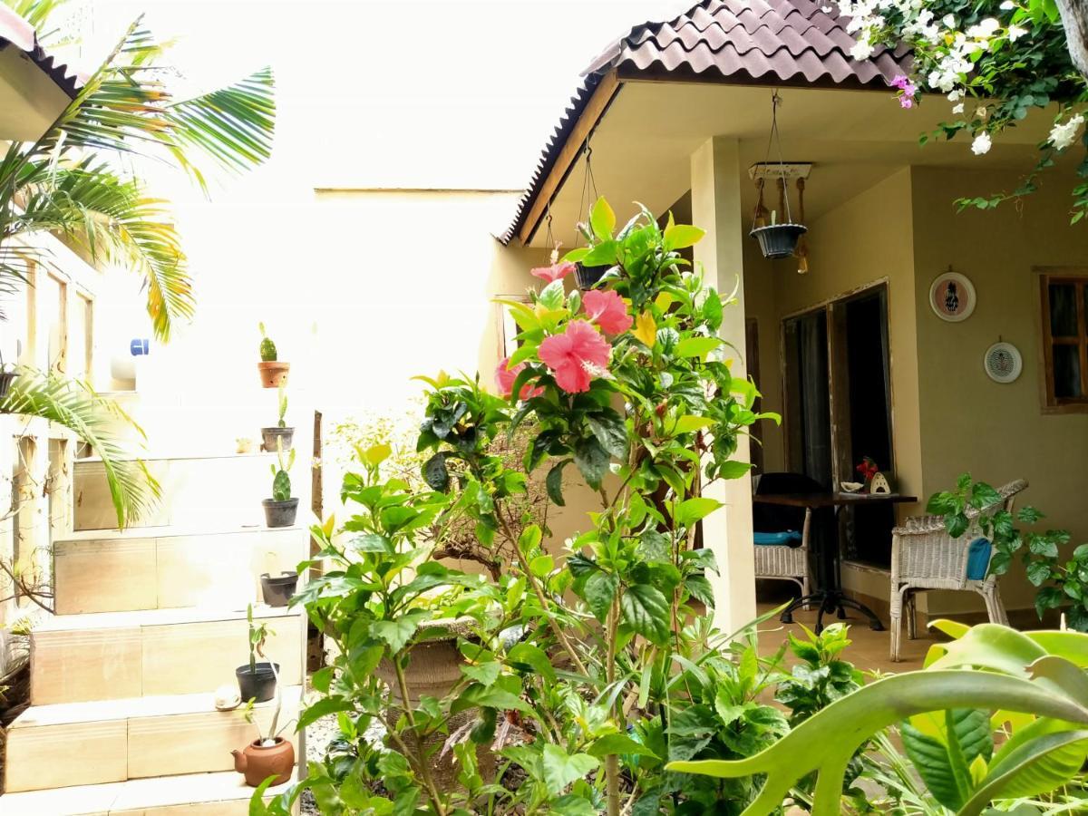 Little Elephant Cottage Quần đảo Gili Ngoại thất bức ảnh